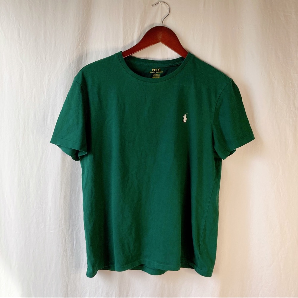 Soft velvet like Ralph Lauren tee size medium